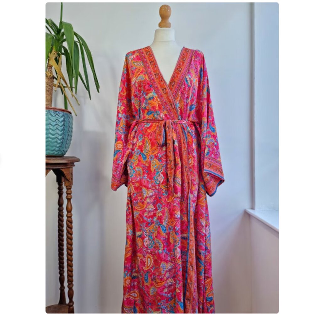 NWT:Silky Boho Kimono Robe/ Beach cover up - Luxury Lounge Digital Flowy Gown